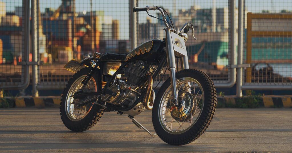 Tiger Shark : un tracker de rue Yamaha SR400 de Taïwan