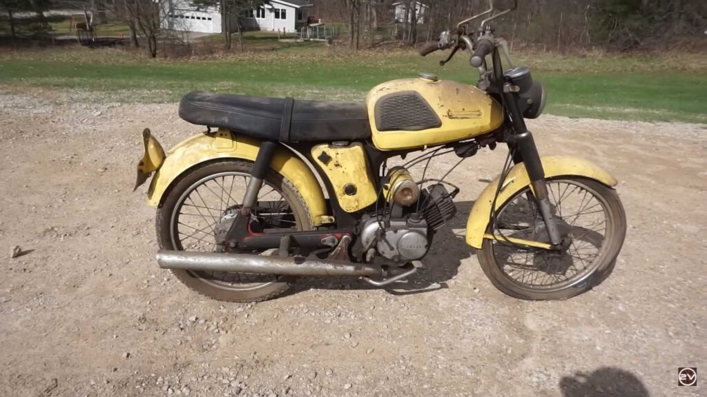 Barn Find 1967 Yamaha YL1 se présente dans le Wisconsin, mais fonctionnera-t-il?