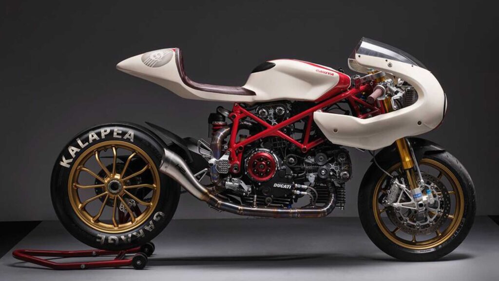 Ducati 749S Custom gagne une seconde vie en tant que pilote d'inspiration SportClassic