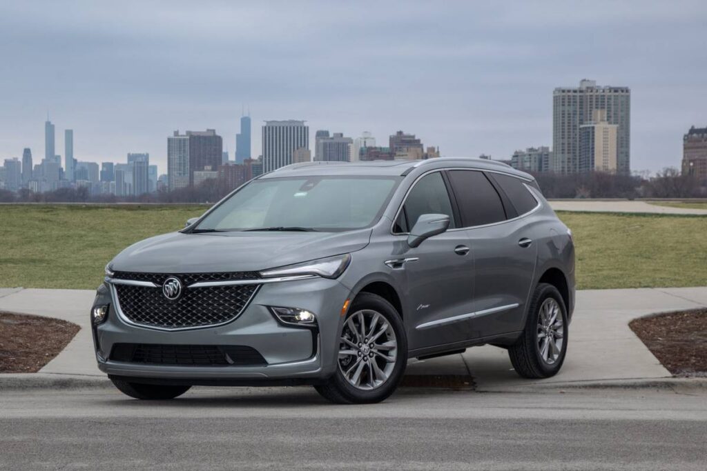 Essai du Buick Enclave Avenir 2023 : daté et confus