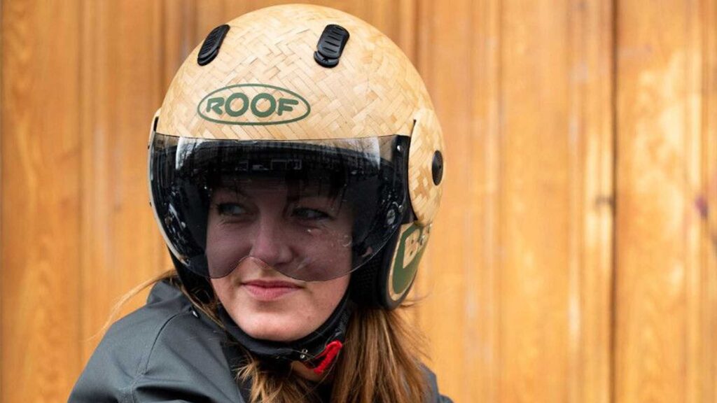 Le toit du label de casque français opte pour la durabilité avec un nouveau casque en bambou