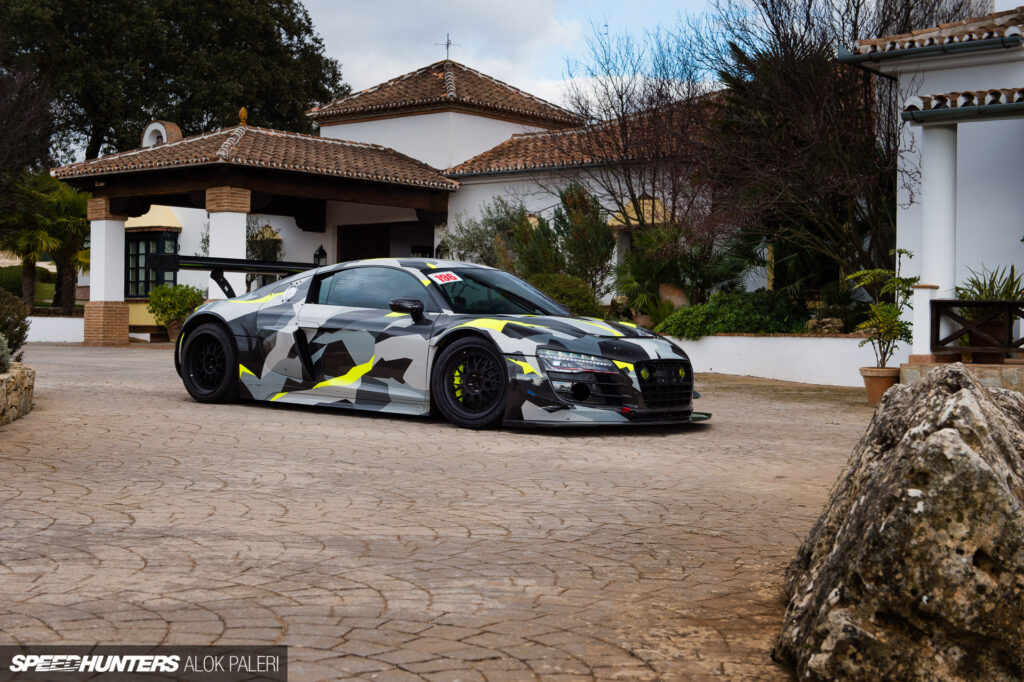 Dream Drive: A 1000hp Audi R8 On Ascari&nbsp;Circuit