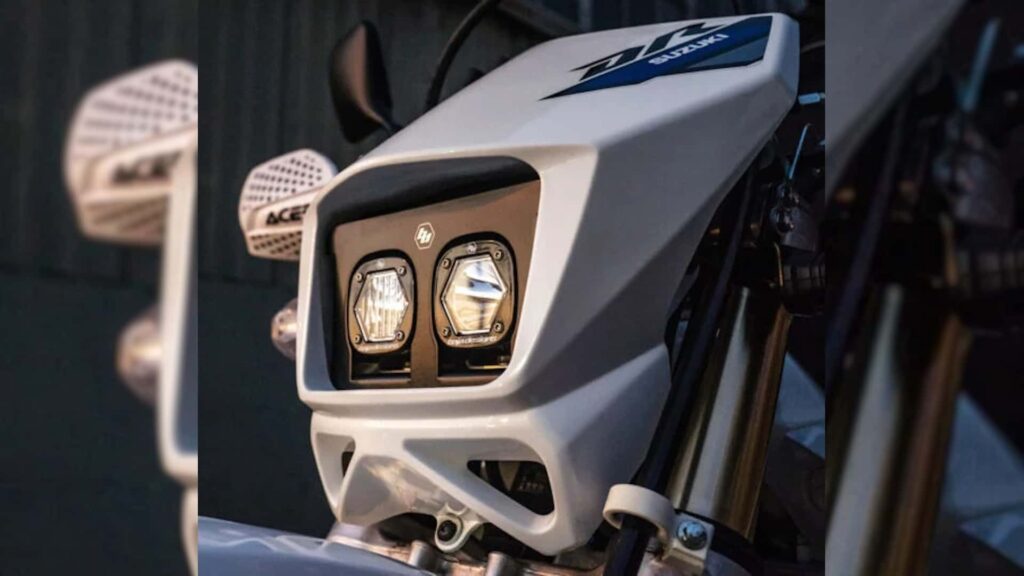Découvrez le kit Dual S1 de Baja Designs pour Suzuki Dual-Sports