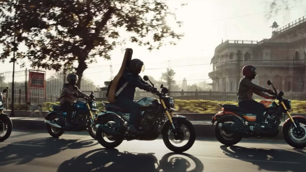 TVS lance le Ronin Retro-Style Roadster en Indonésie