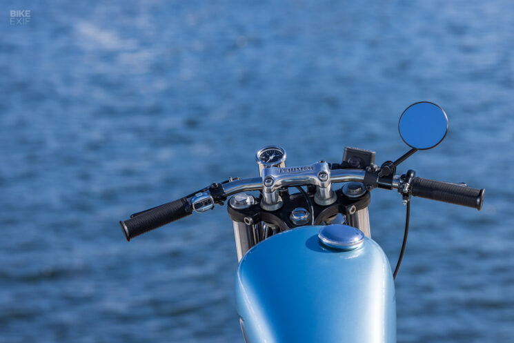 Triumph Bonneville T100 personnalisée par Heiwa MC