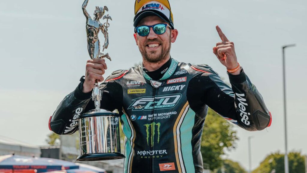 Tour le plus rapide du TT de l'île de Man 2023 avec Peter Hickman