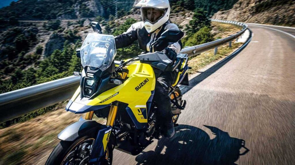 Une Suzuki V-Strom 800 destinée aux cyclistes de rue est-elle en route pour 2024?