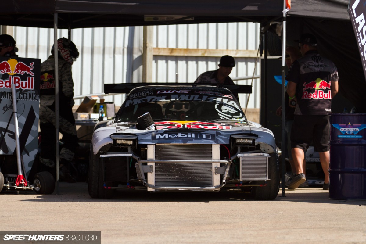 MADMIKE_D1NZR3_7366