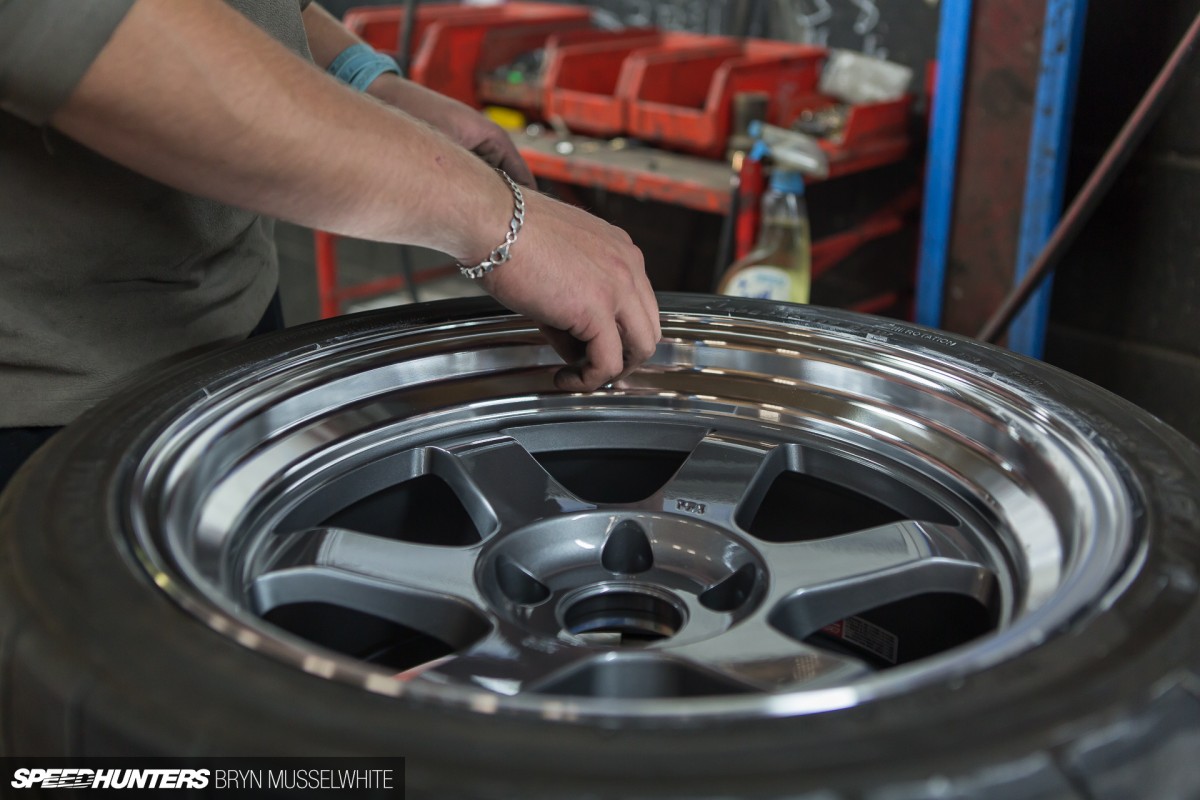 Rayons TE37 Volvo Bryn Musselwhite Speedhunters-18