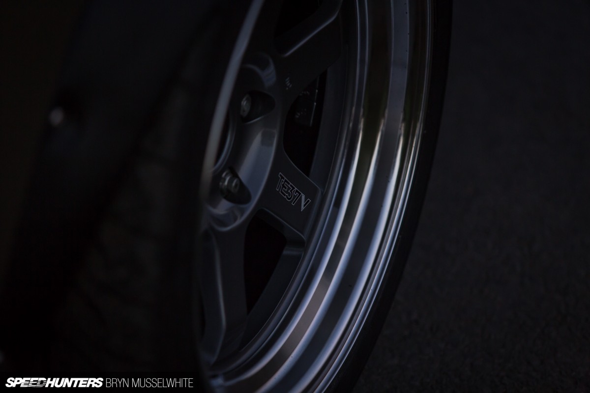 Roues Volvo Rays TE37-1