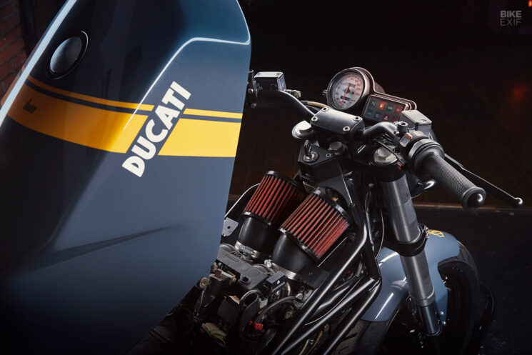 Ducati Monster 600 personnalisée par Bunker Custom Cycles