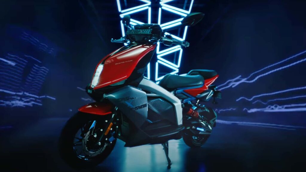 Le nouveau scooter électrique TVS X arrive sur le marché colombien