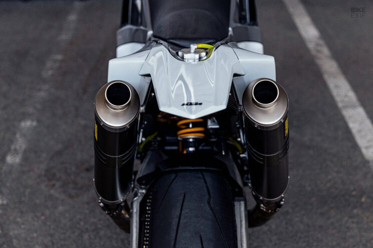 Supermotard KTM 1190 Adventure R par Max Hazan