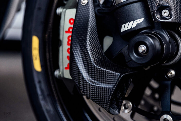 Supermotard KTM 1190 Adventure R par Max Hazan