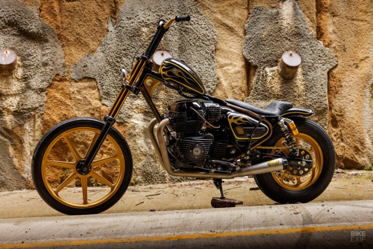 Chopper Royal Enfield Super Meteor 650 par RSD
