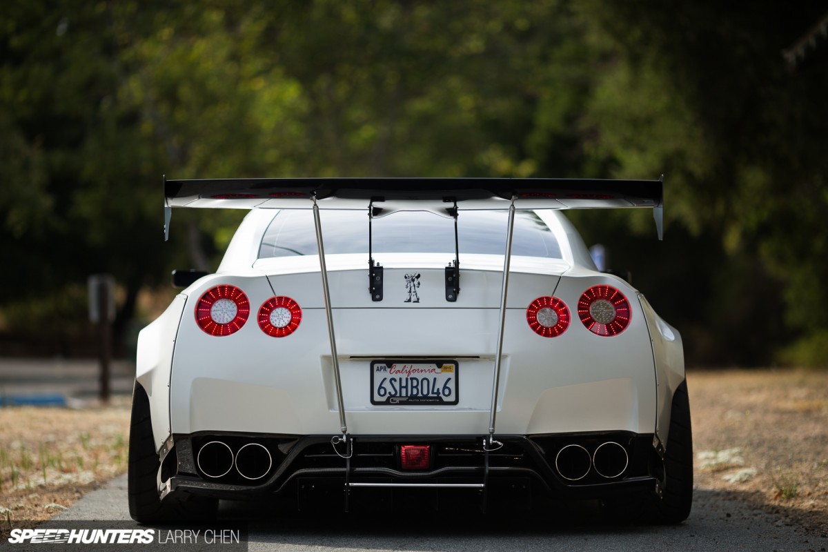 Larry_Chen_Speedhunters_rocket_bunny_Nissan_GTR-25