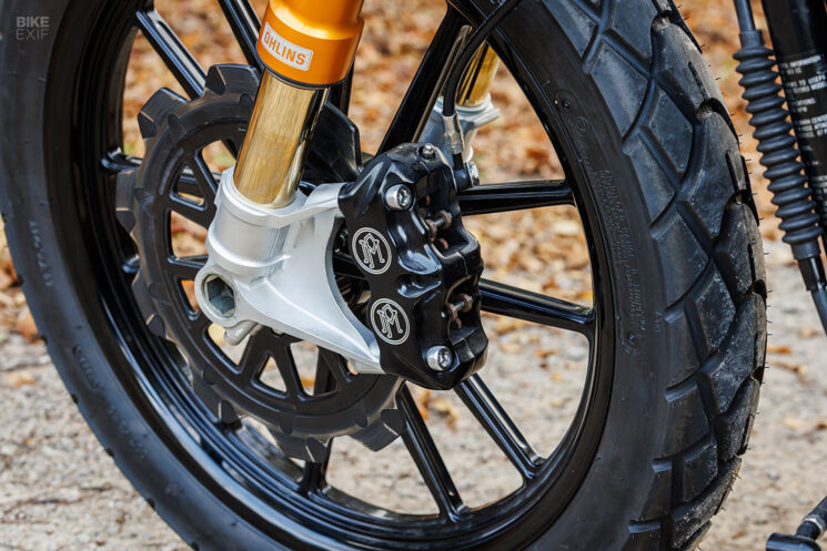 Harley XLH 883 personnalisée par David Zemla