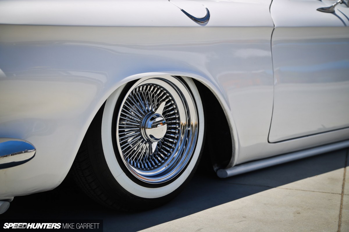 Corvair-Wagon-Lowrider-10 copie