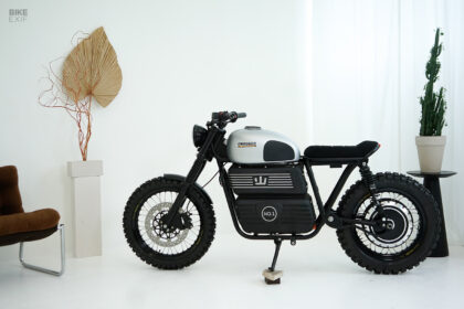 Scrambler électrique personnalisé par Crooked Motorcycles