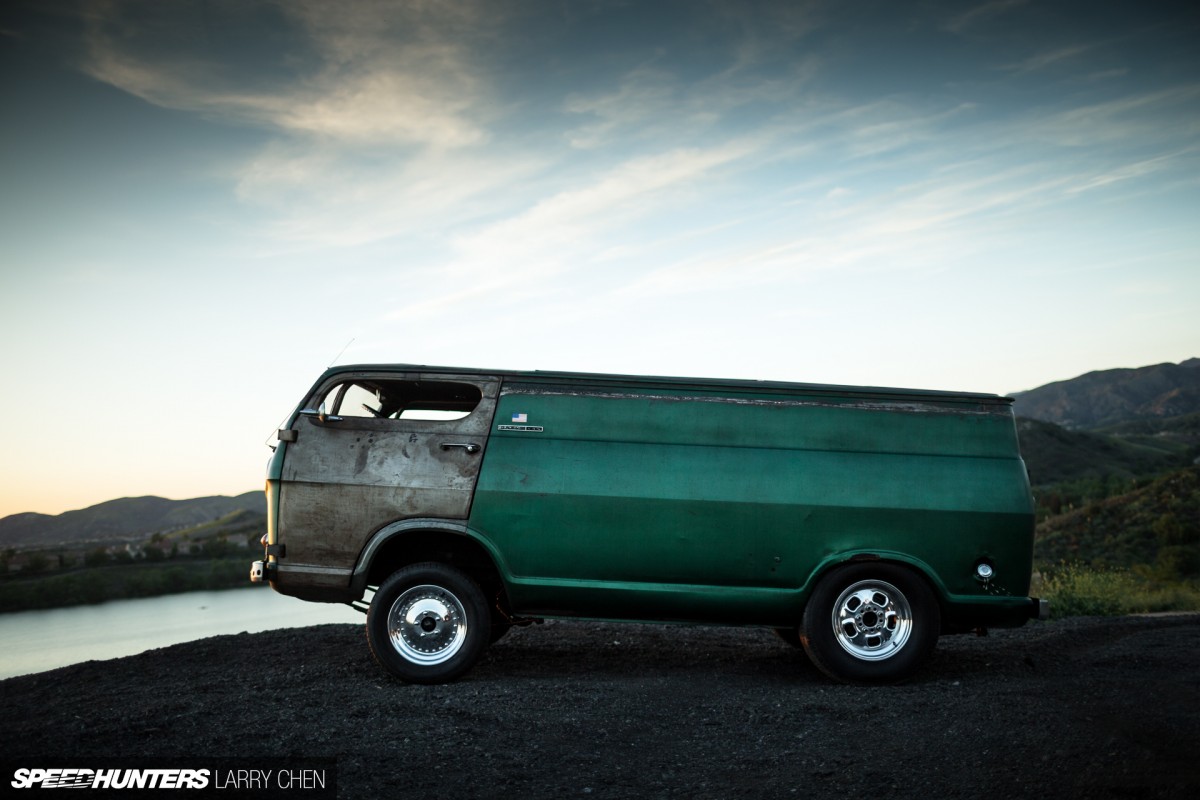 Larry_Chen_Speedhunters_wheelie_van-14