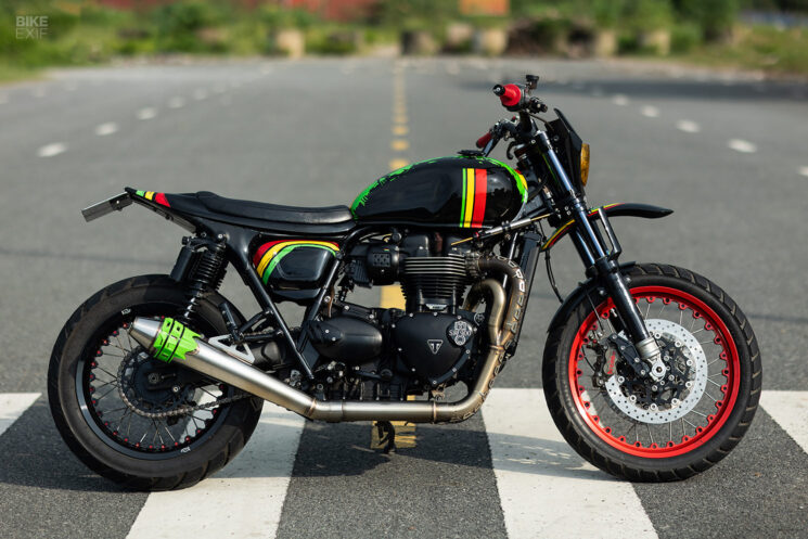 Triumph Street Twin personnalisée par MFix Workshop