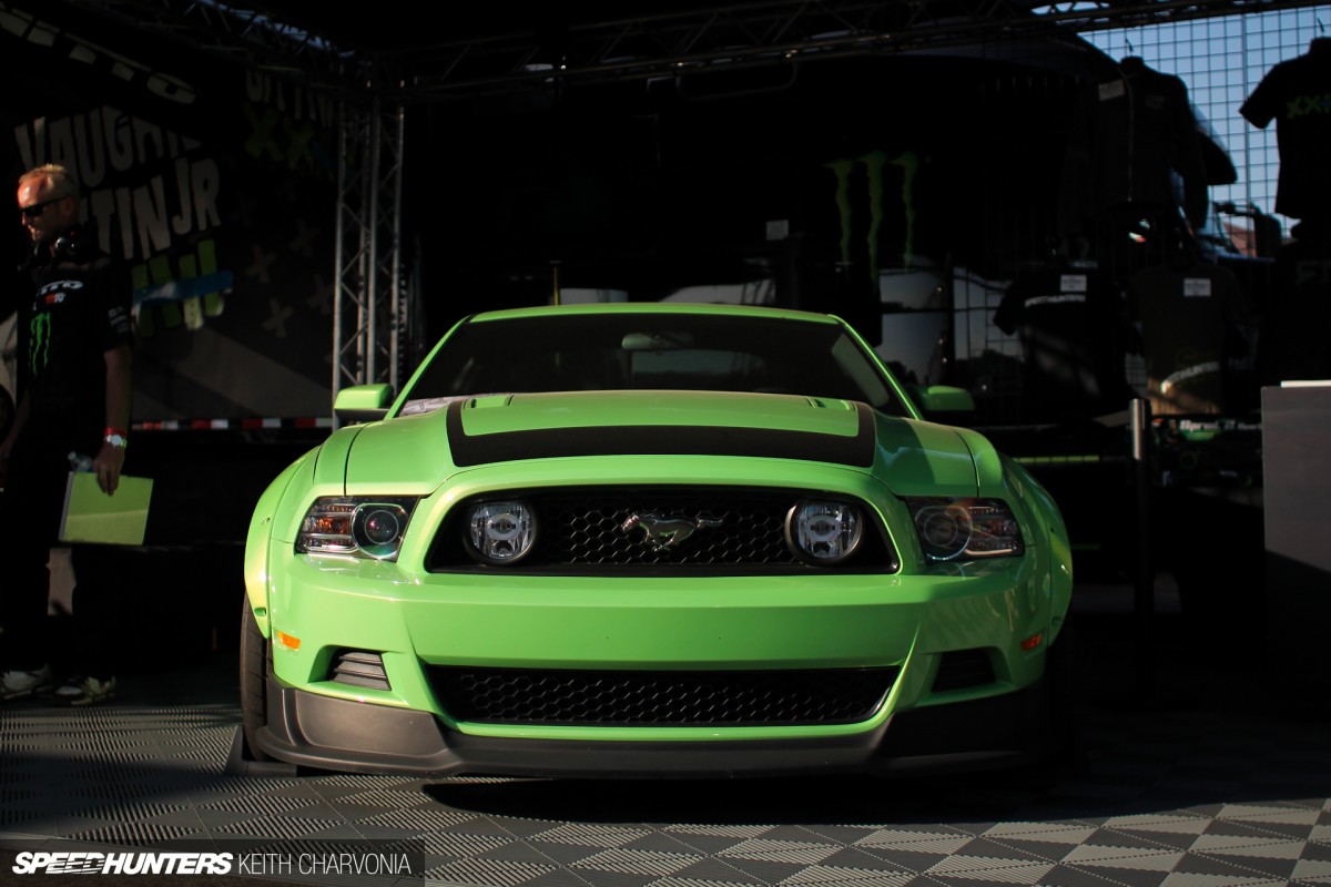 Speedhunters_Charvonia_RTR-1