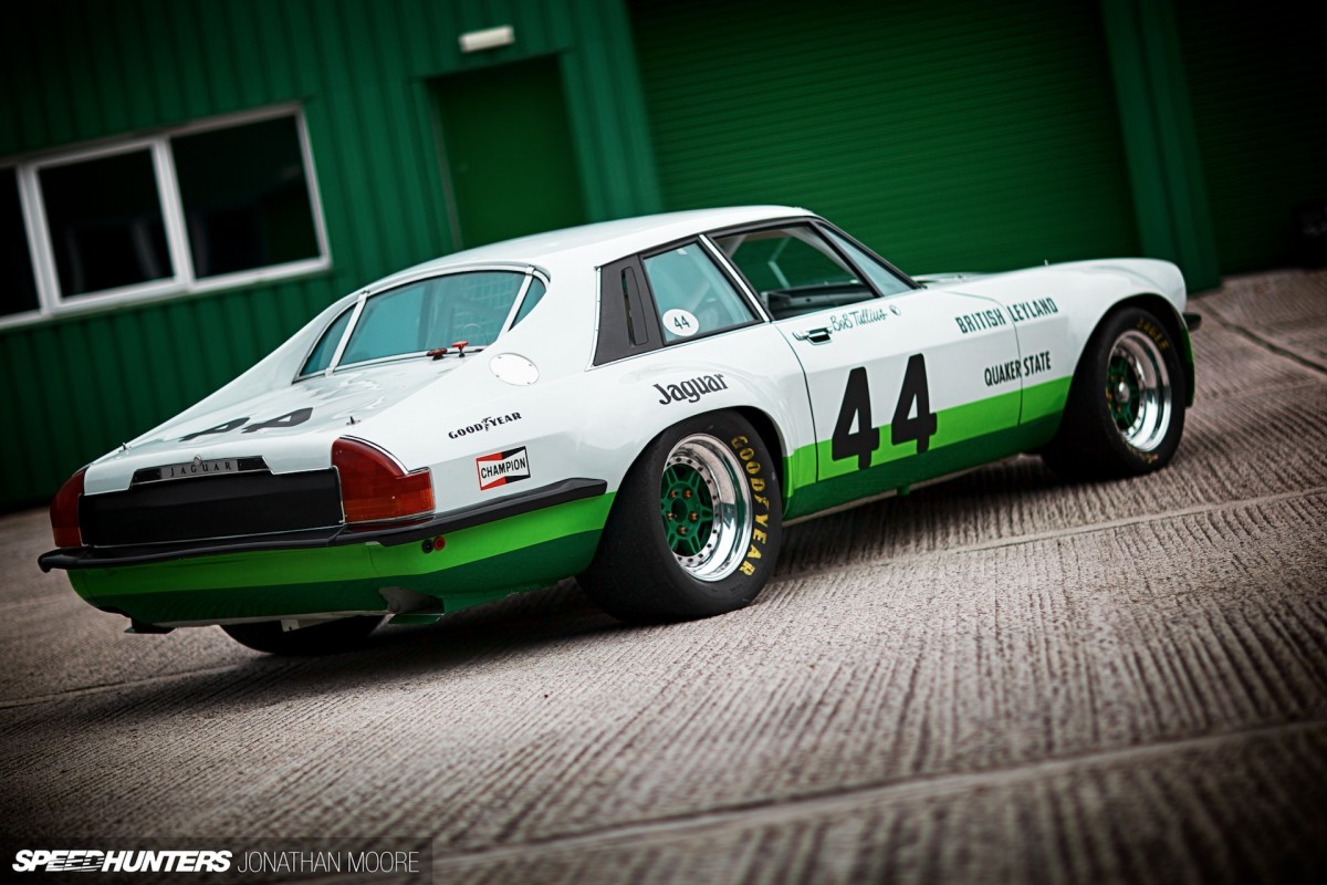 Vente et entretien de voitures de route et de course historiques JD Classics à Maldon, Essex, Royaume-Uni