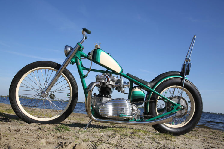 Chopper Triumph T120 par DBBP Design