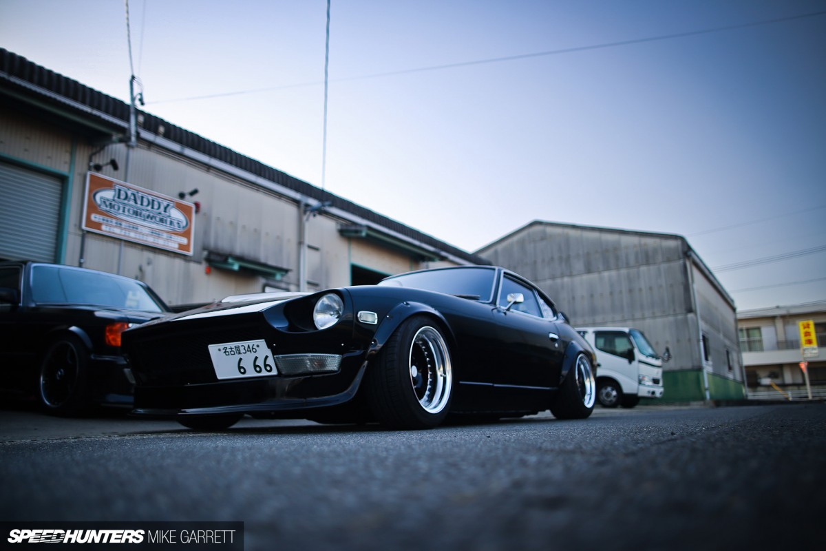 Copie 2JZ-S30-Fairlady-26