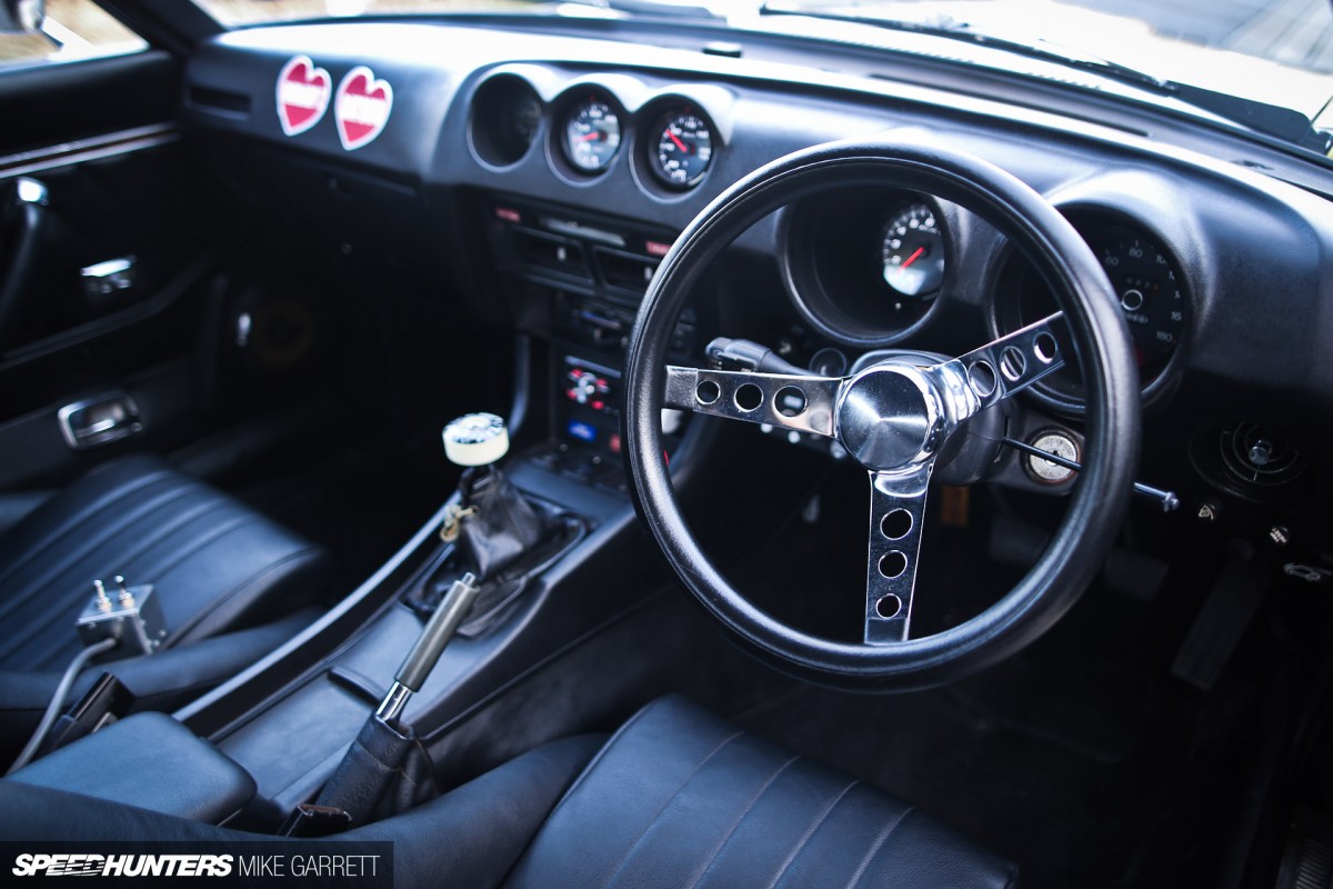 Copie 2JZ-S30-Fairlady-33
