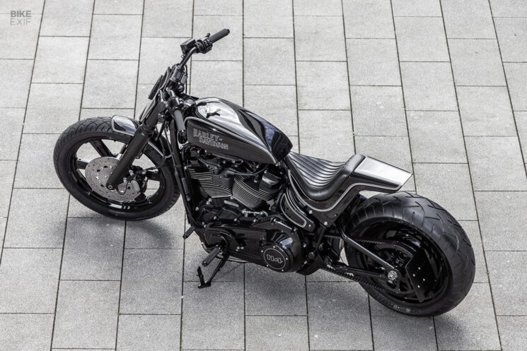 Street Bob personnalisé par One Way Machine