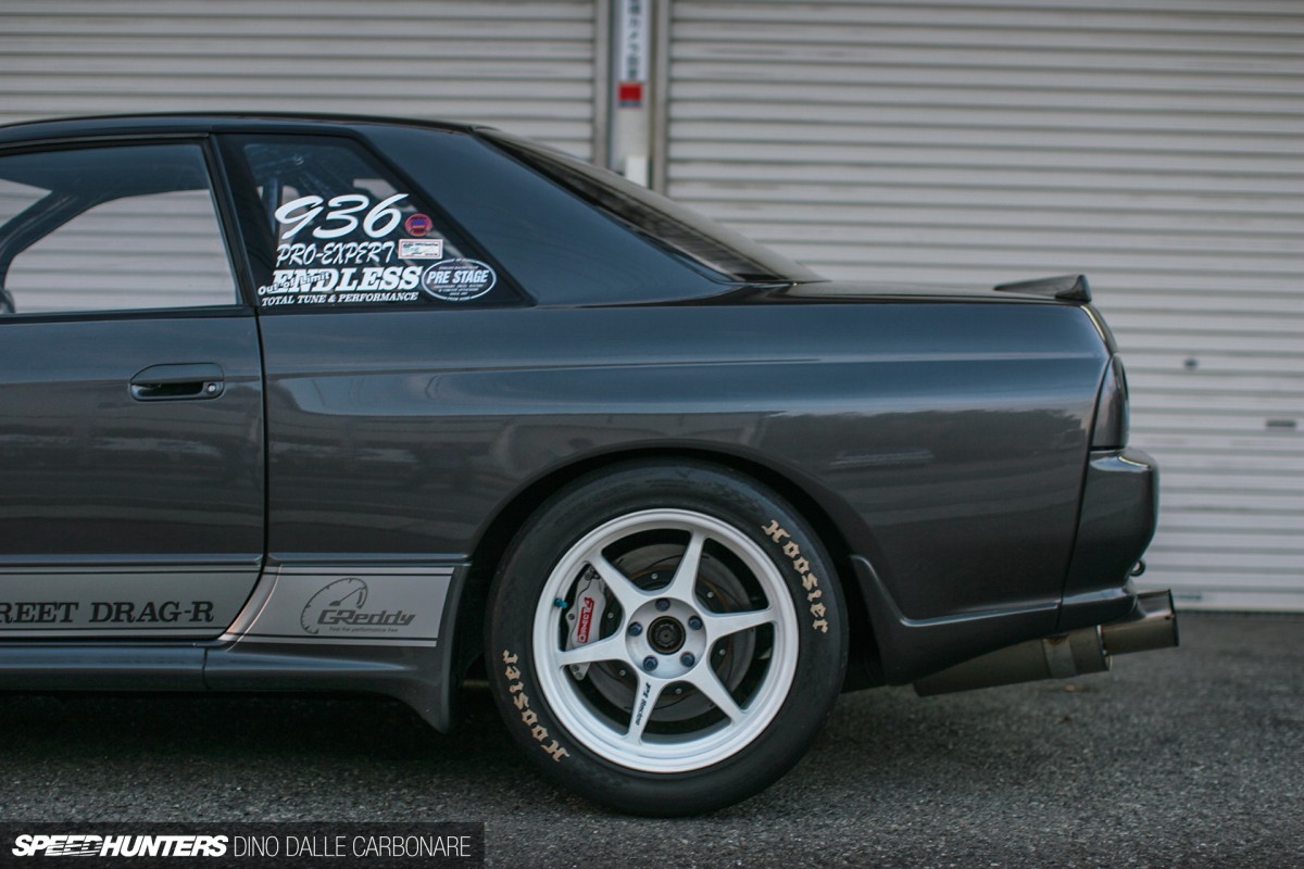 Sans fin-R32-GTR-23