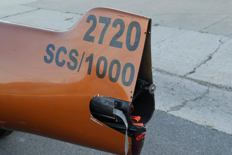 Streamliner side-car à vitesse terrestre Flying Kiwi