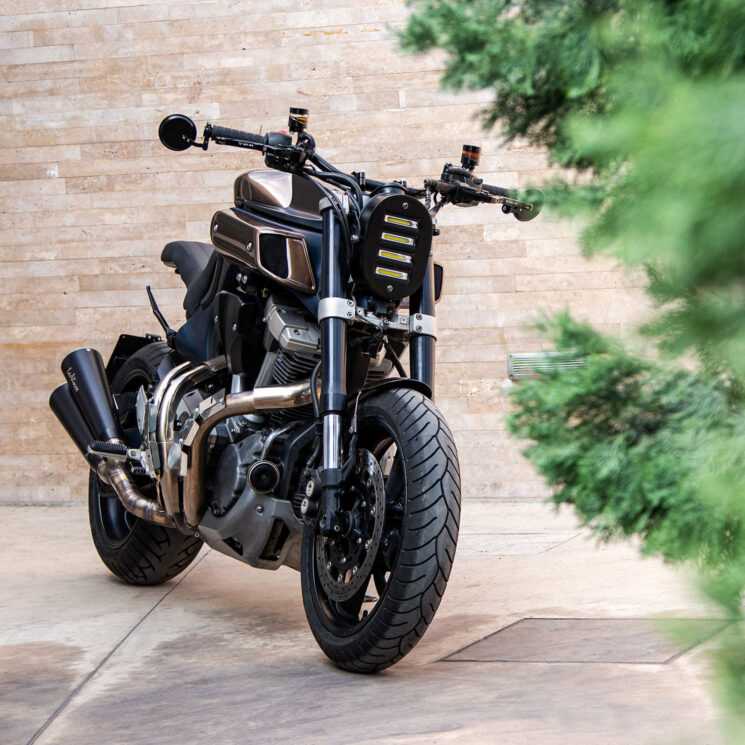 Yamaha MT-01 personnalisée par Francesco Paura