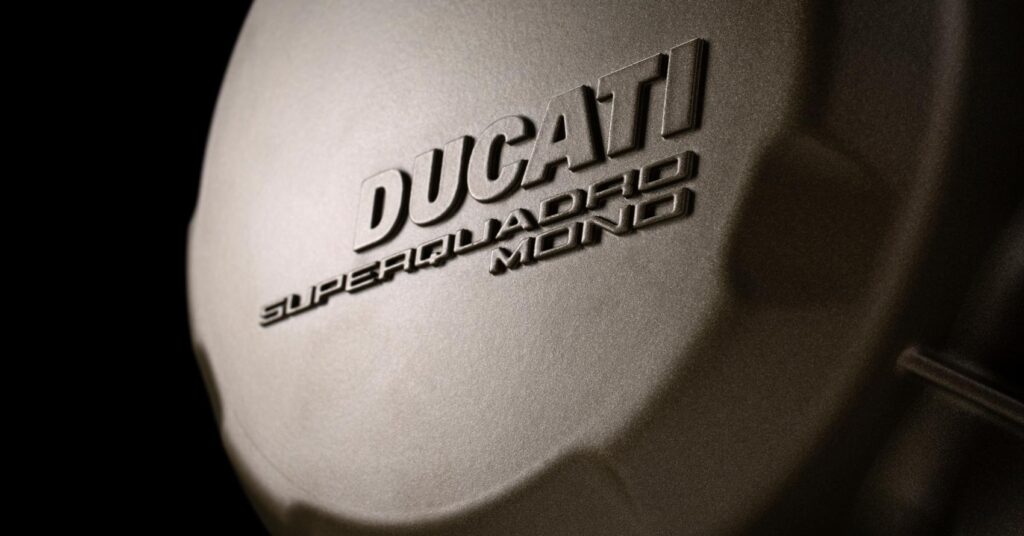 Speed ​​Read : Le nouveau moteur Ducati Superquadro Mono et plus encore