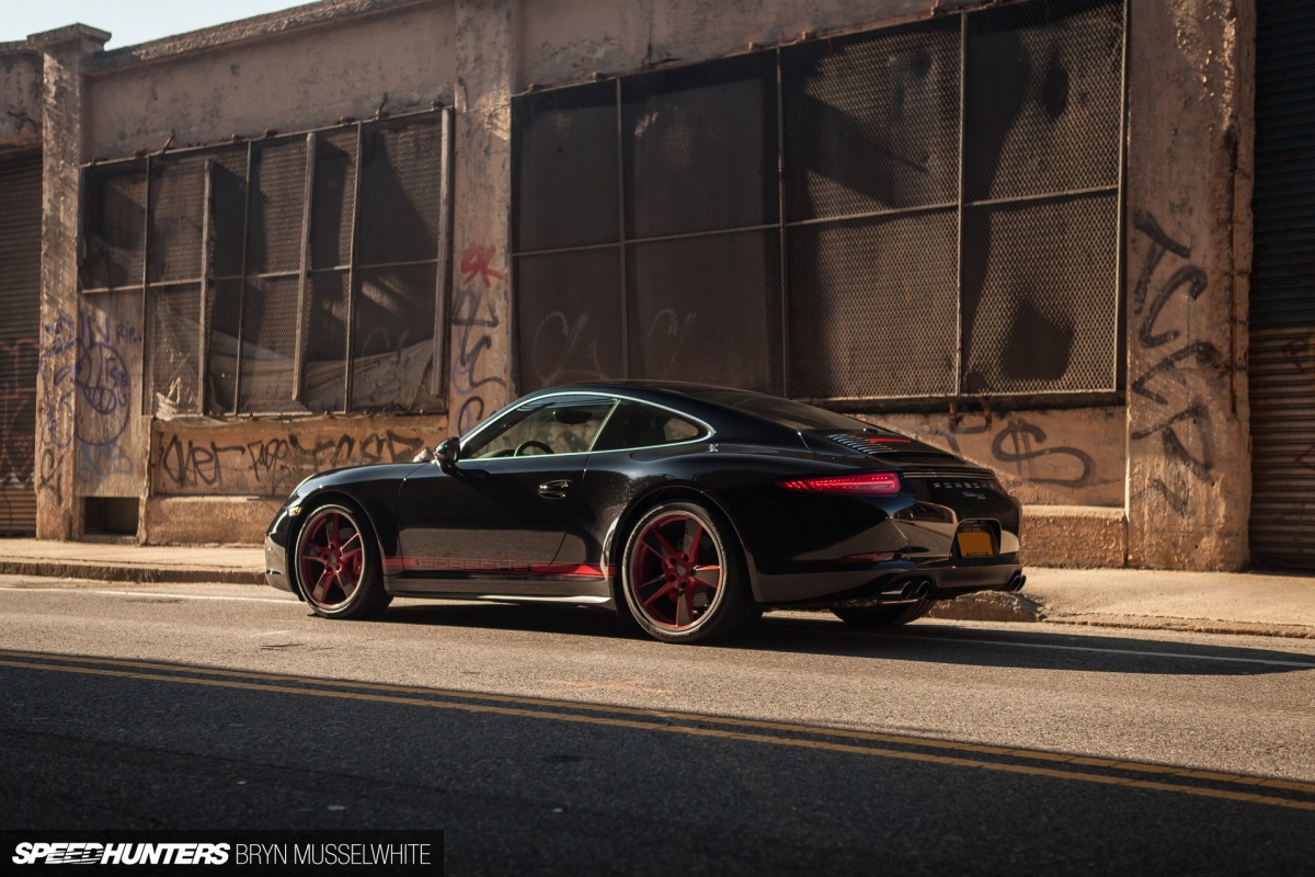 Porsche 991 911 50e anniversaire NYC-10