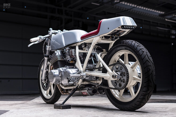 Le café racer Honda CB750F 1975 de Stan Chen