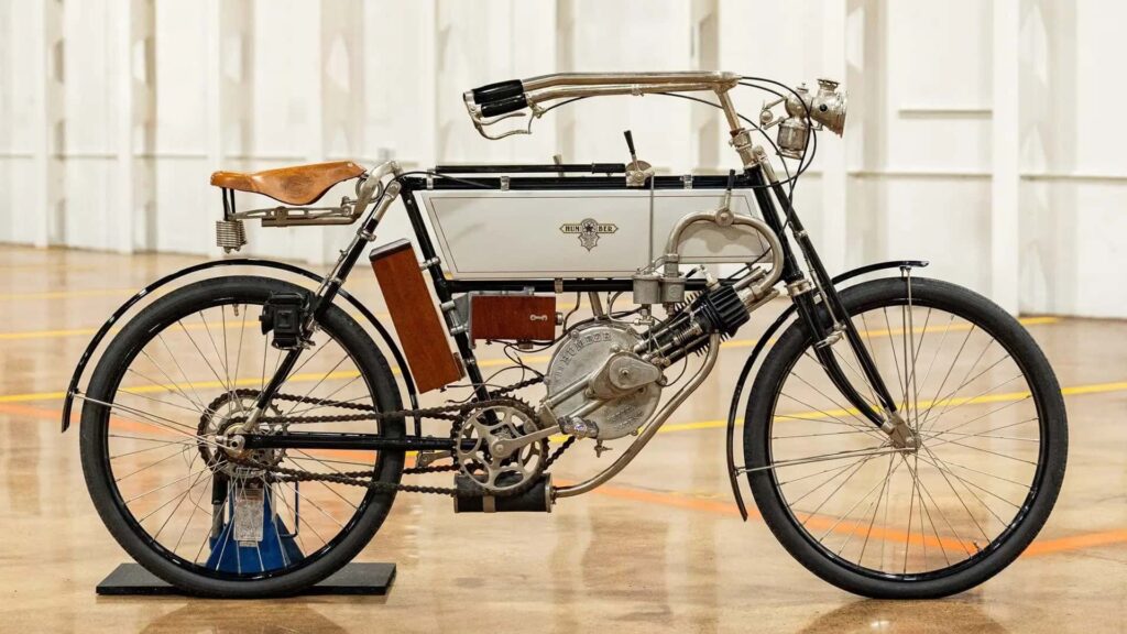 Ces 3 motos rares d’avant-guerre sont sur le point d’être mises en vente