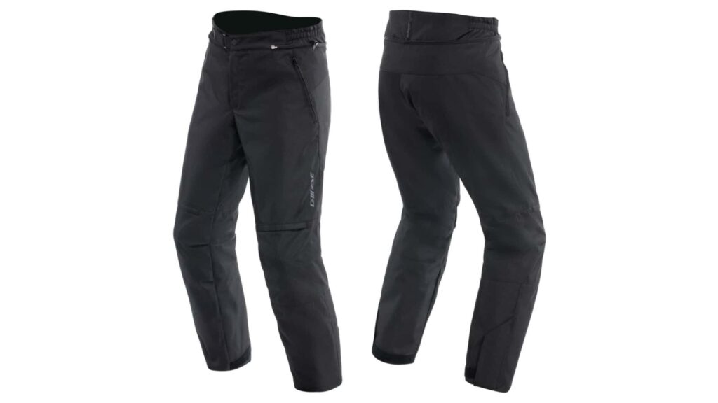 Le nouveau pantalon Dainese Rolle WP vous garde au sec pendant la saison des pluies