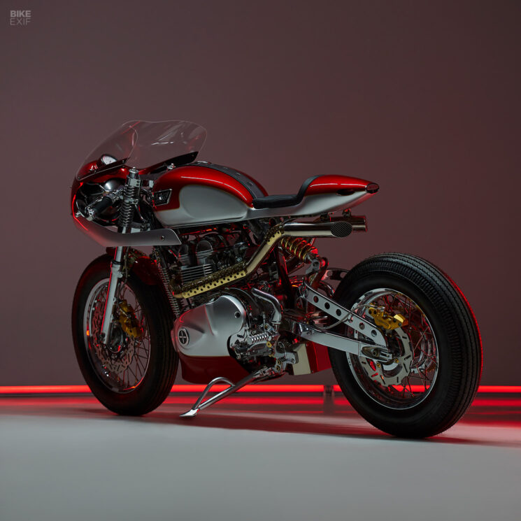 Triumph Thruxton café racer par Tamarit