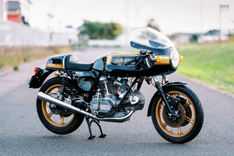 Restauration de la Ducati 900 SS par Switch Stance Riding
