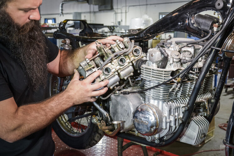 Construction du tracker EXIF ​​​​CB550F pour vélo