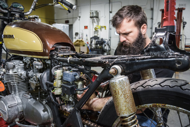 Construction du tracker EXIF ​​​​CB550F pour vélo