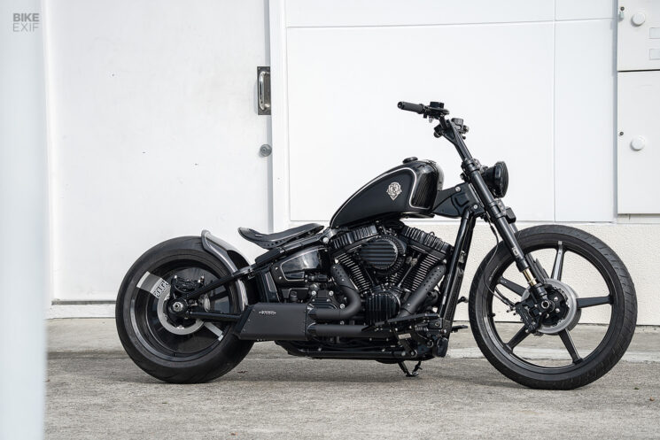 Harley Fat Boy personnalisé par Rough Crafts