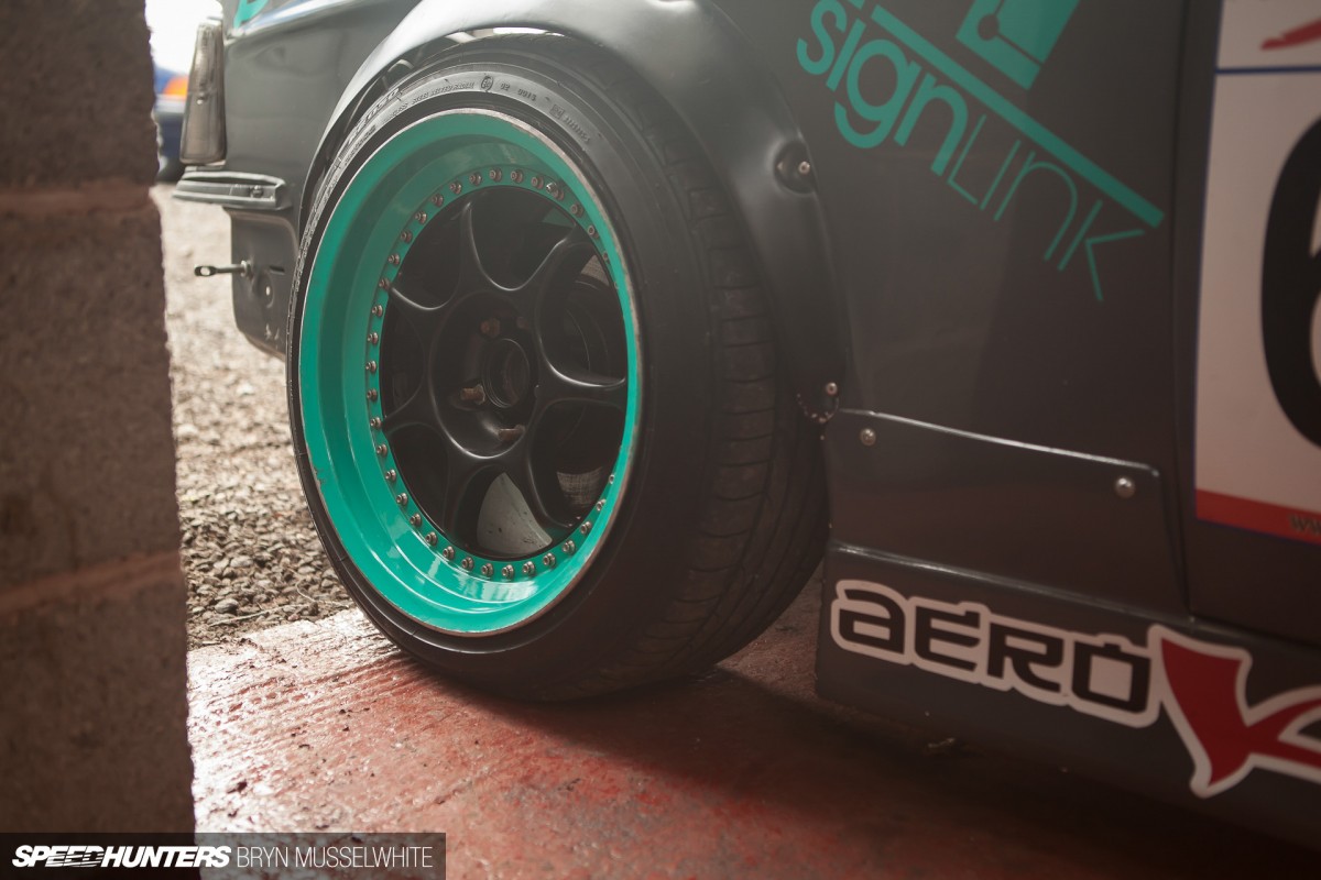 Huxley Motorsport Volvo 240-38