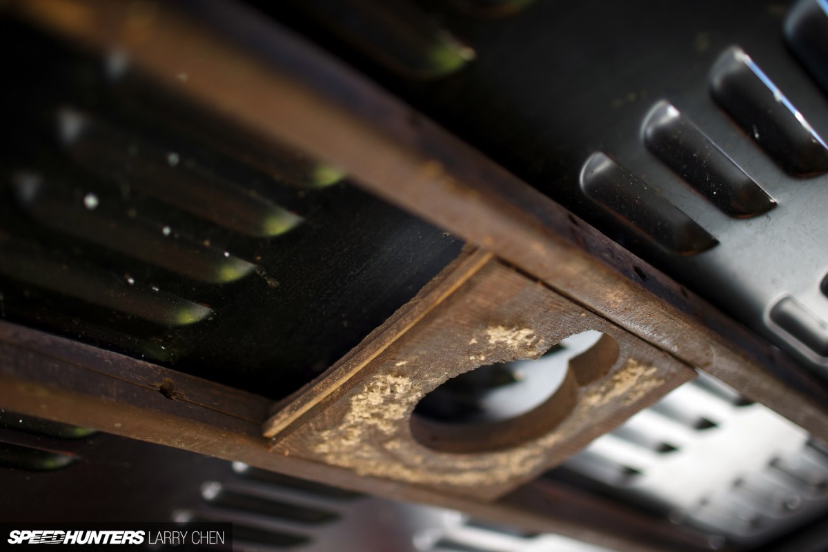 Larry_Chen_Speedhunters_34_ford_trois_window-25