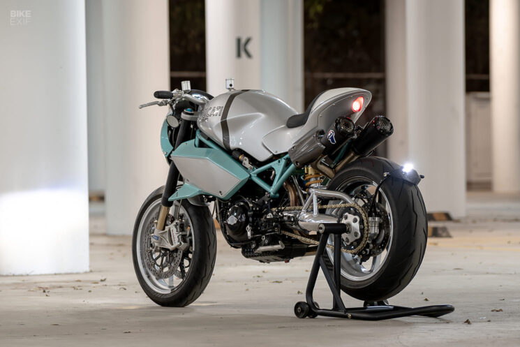 Ducati Monster S2R personnalisée par Purpose Built Moto