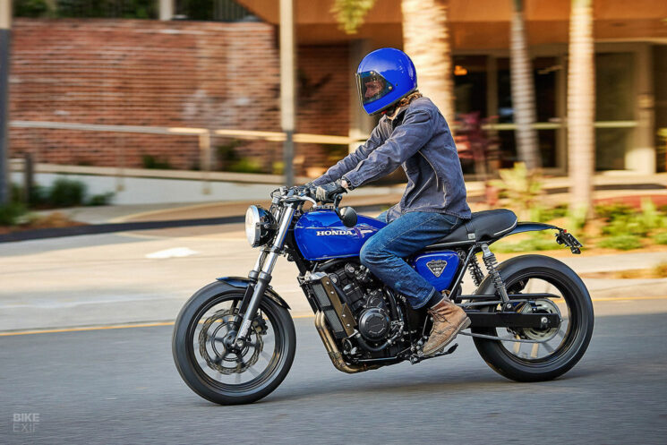 Honda CB450 restomod par Ellaspede