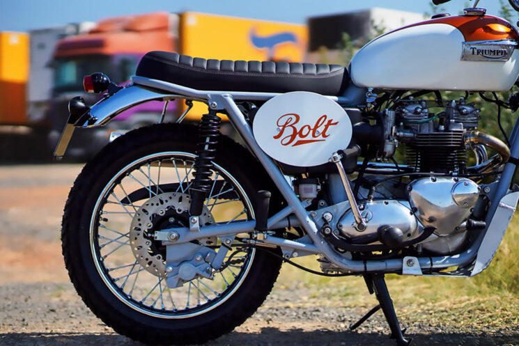Triumph Bonneville T140 1972 par Bolt Motor Co.