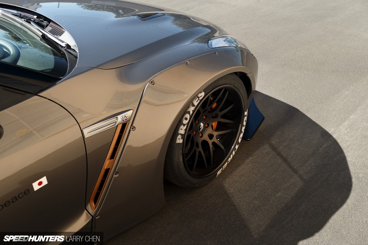 Larry_Chen_Speedhunters_Liberty_Walk_Nissan_GTR_R35-20